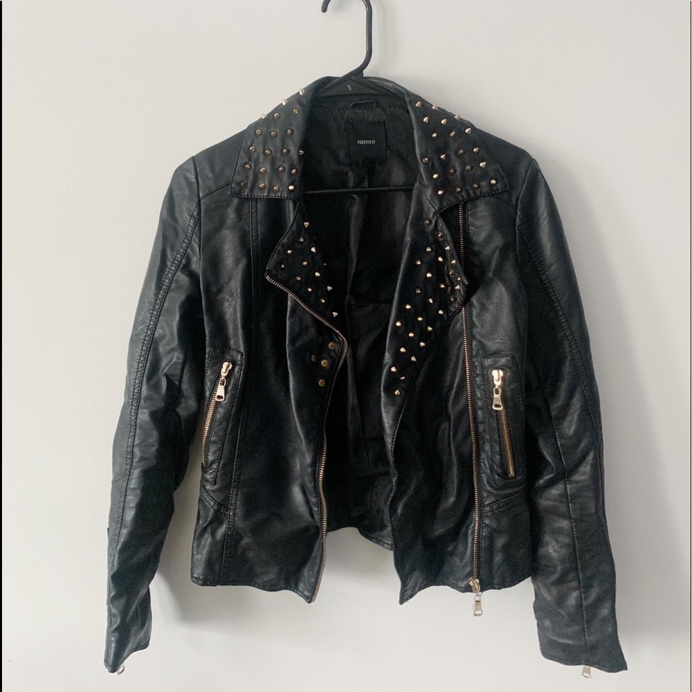 Small leather jacket size s forever 21